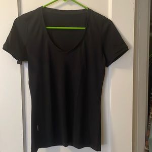 Fall Sale Icebreaker shirts